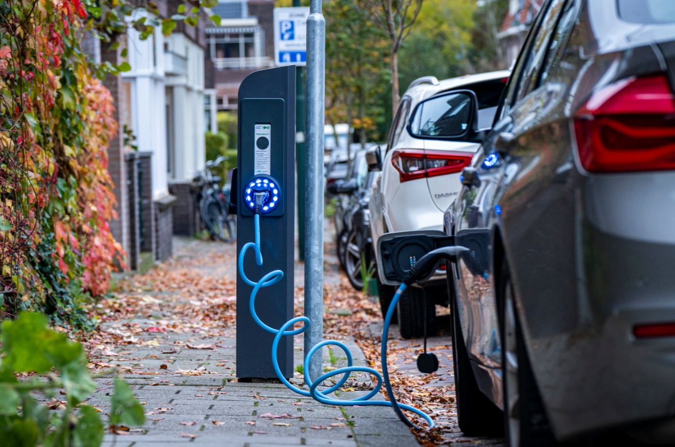 Netbewust laden vermindert piekdruk op stroomnet tot 495 procent