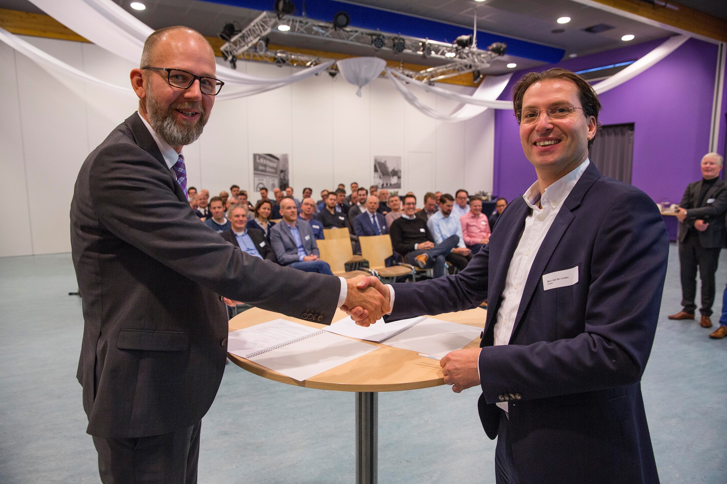 Stedin en Oasen gaan nauwer samenwerken