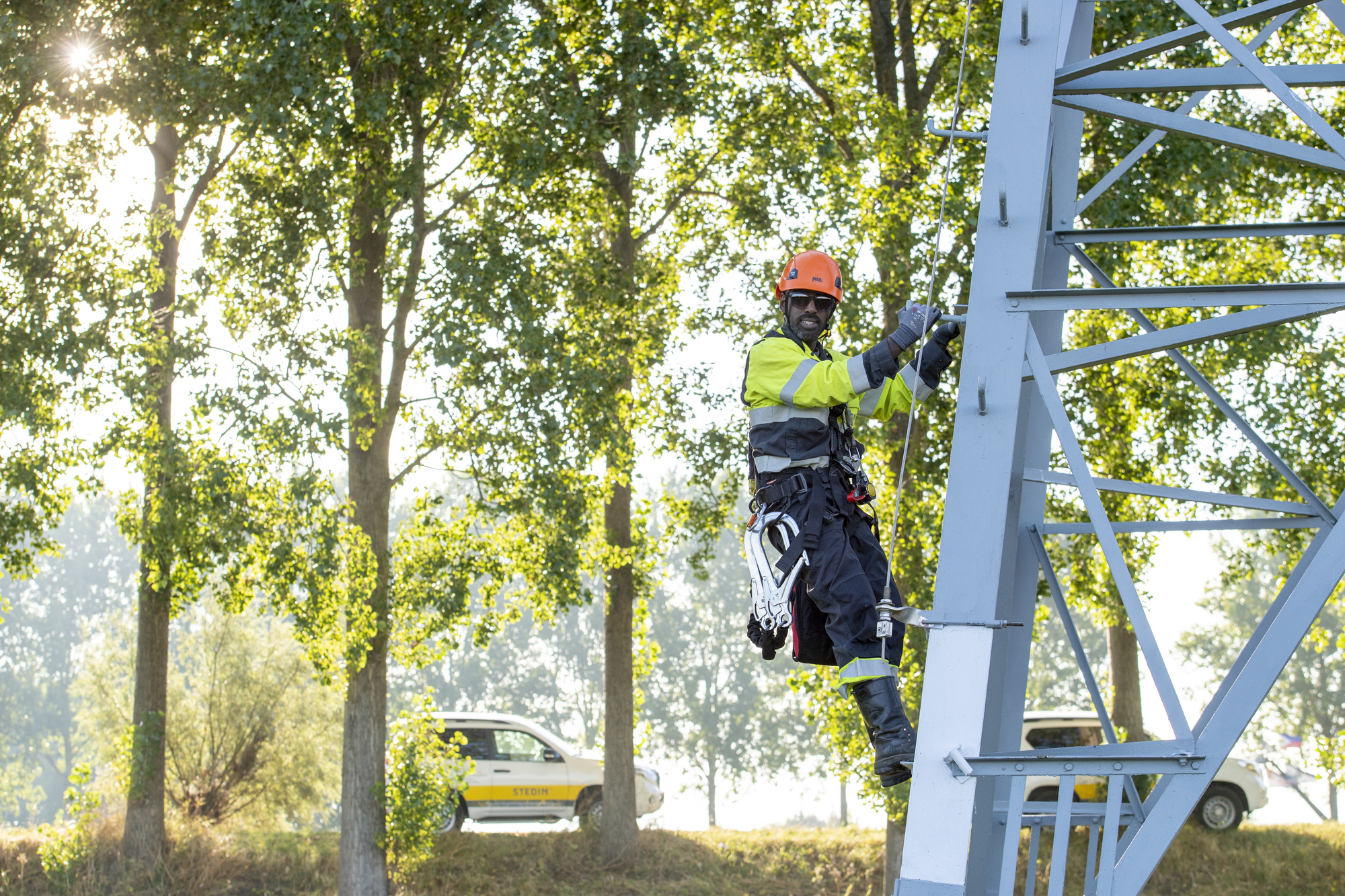 TenneT kondigt aan_hoogspanningsnet in Zeeland zit vol