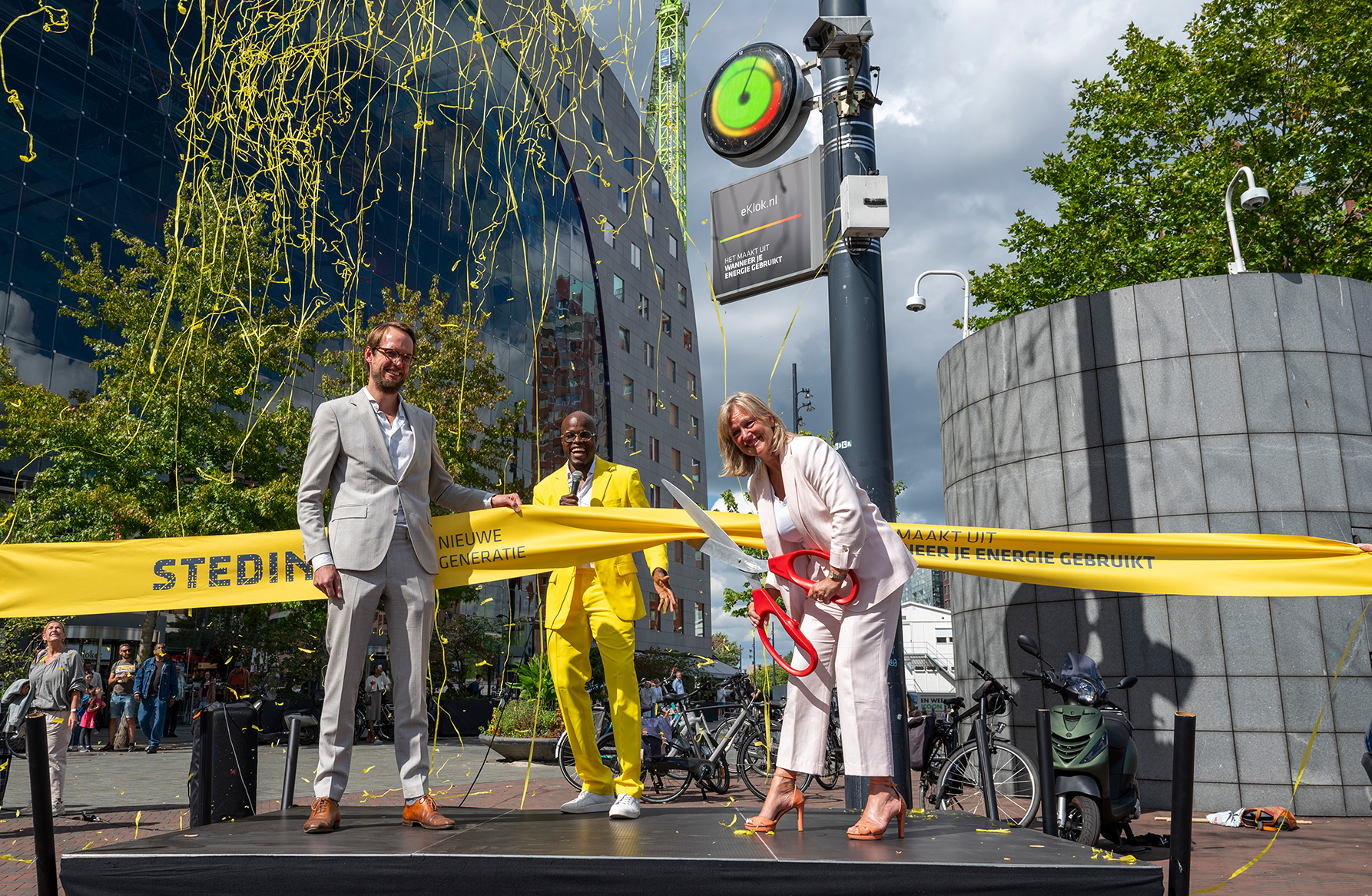 Stroom stoplicht in Rotterdam permanente klok voor de Markthal