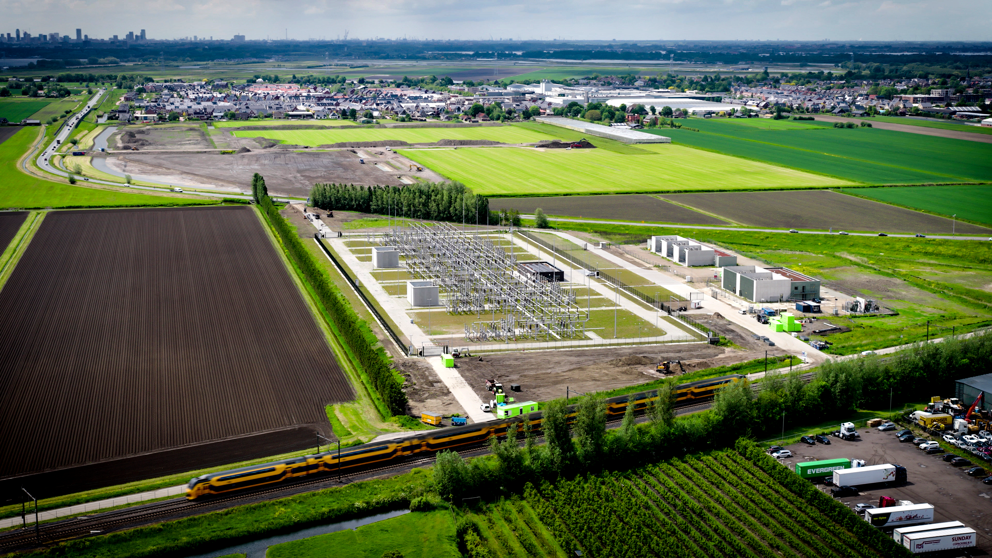 Nieuw hoogspanningsstation Zuidplaspolder gereed
