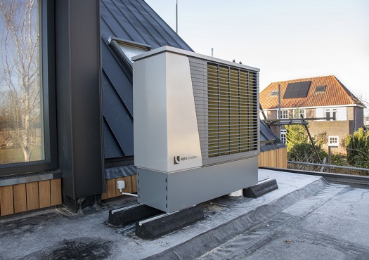 Warmtepomp op het dak