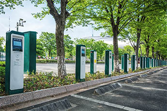 Elektrische laadpalen op eigen terrein