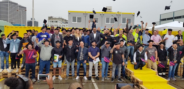 Diplomauitreiking bij de Stedin bedrijfsschool