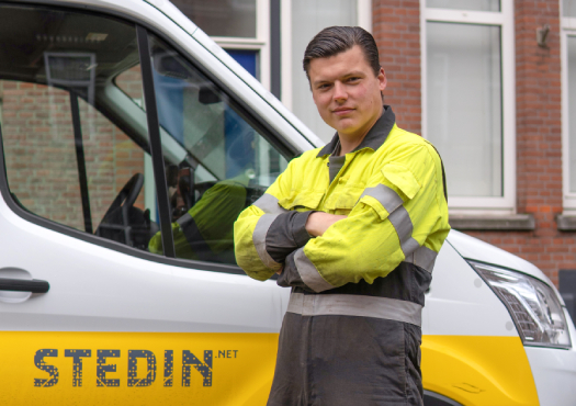 monteur_voor_bus
